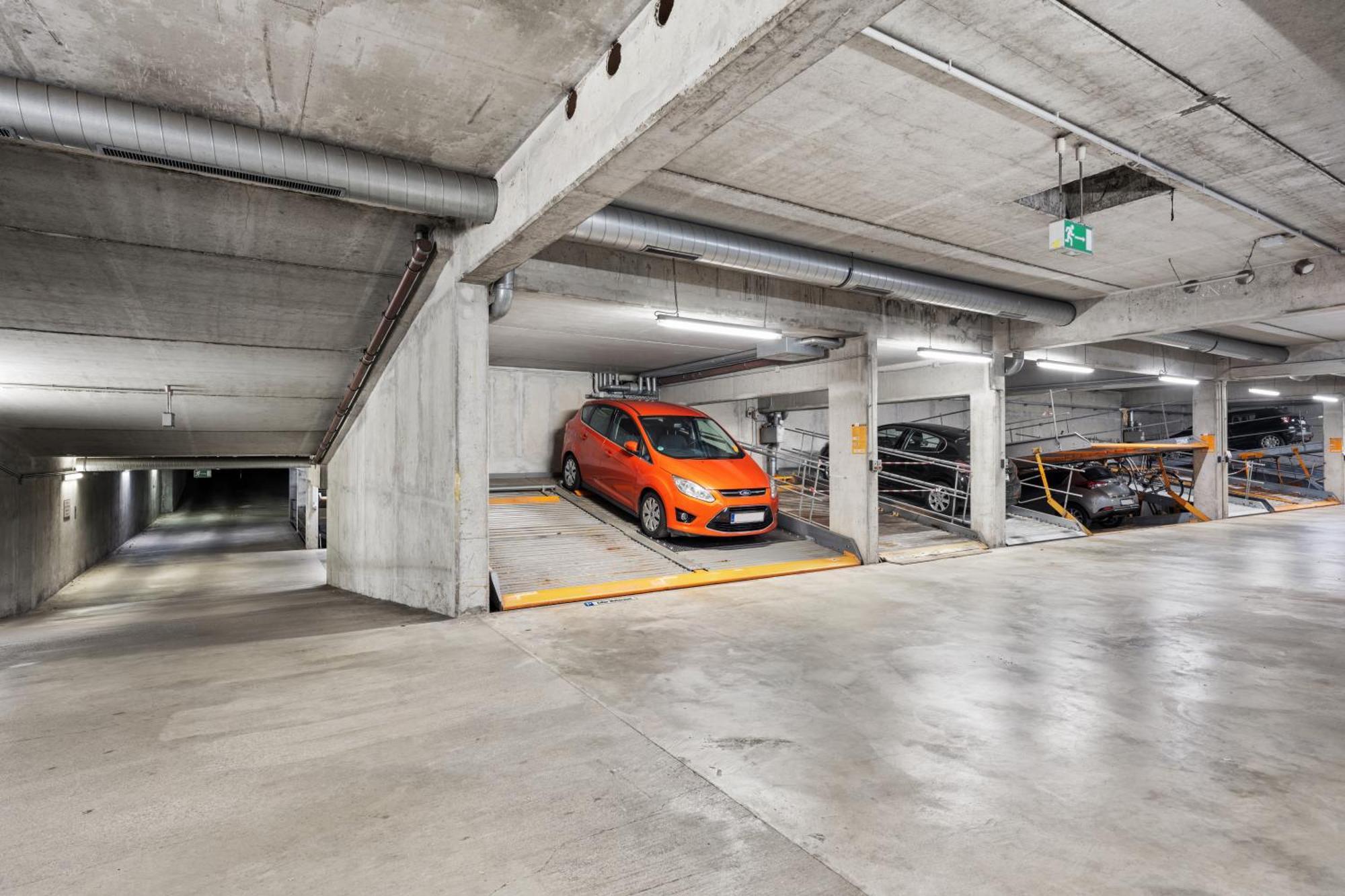 Edler Wohnraum Disney Marvel Studio Mit Balkon, Boxspringbett, Kaffeevollautomat, Lift & Parkplatz Chemnitz Bagian luar foto